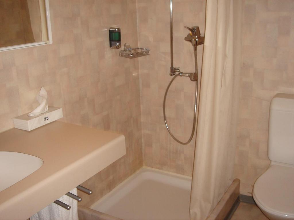 Hotel Hirschen Alt St. Johann Pokój zdjęcie